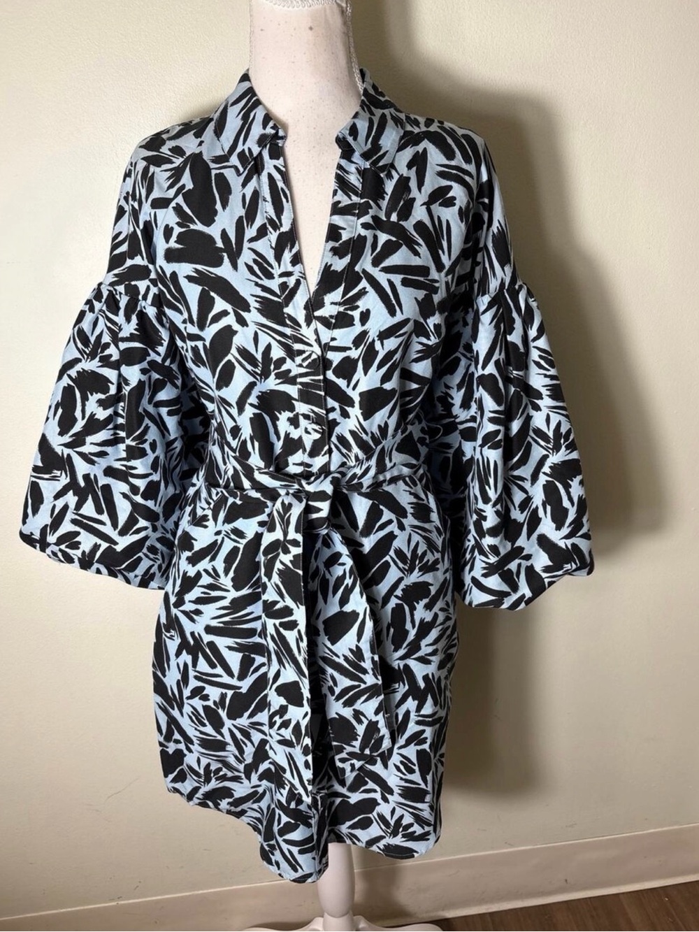 Veronica Beard Samy Dress Light Blue and Black with belt.
